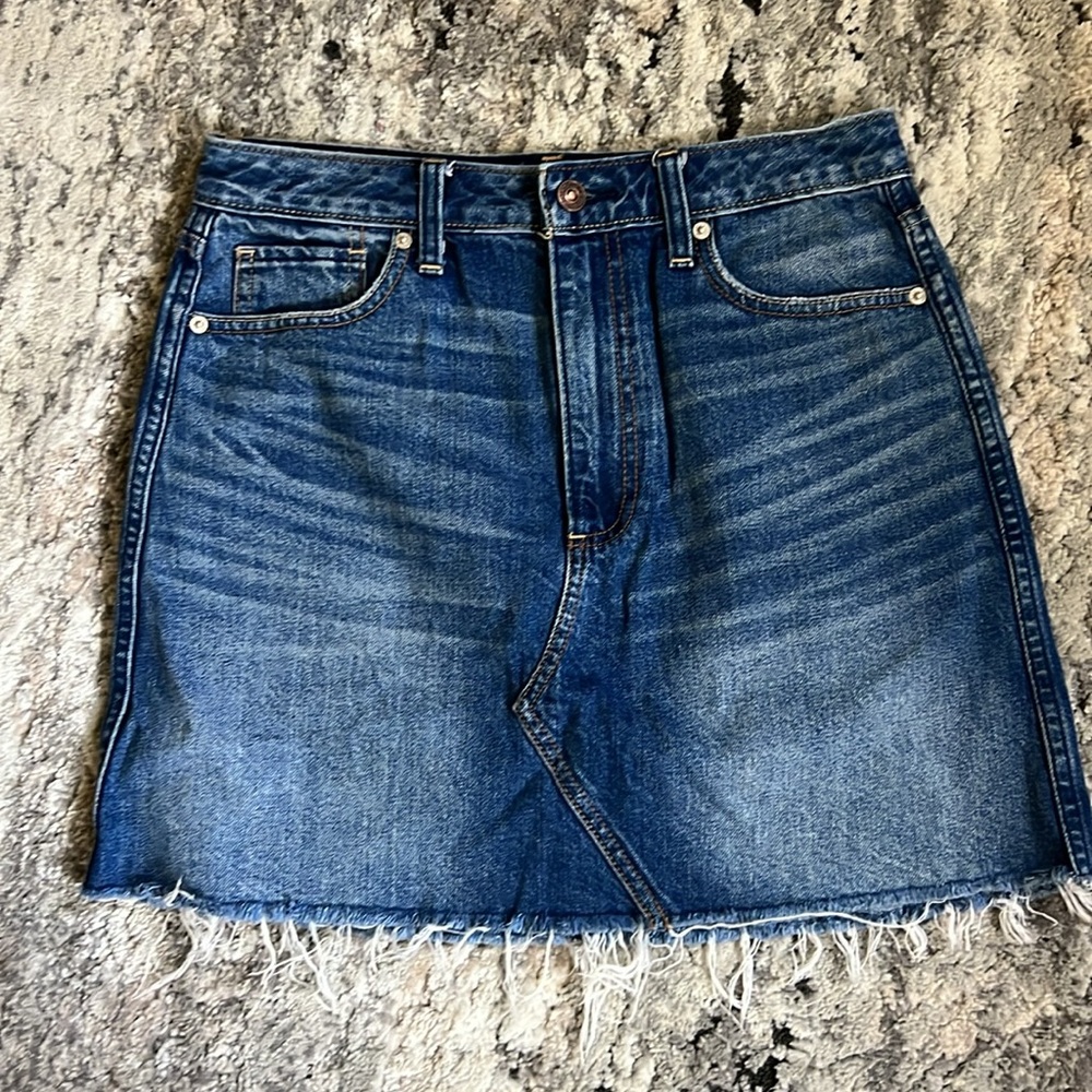 Abercrombie and Fitch sz 28 jean skirt